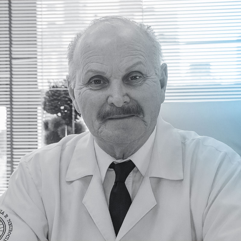 Dr. Cláudio Albano Seibert